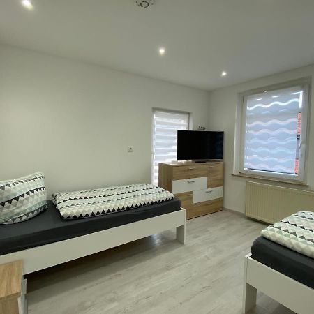 Ferienwohnung H&M Immobilien Hettstedt Bagian luar foto