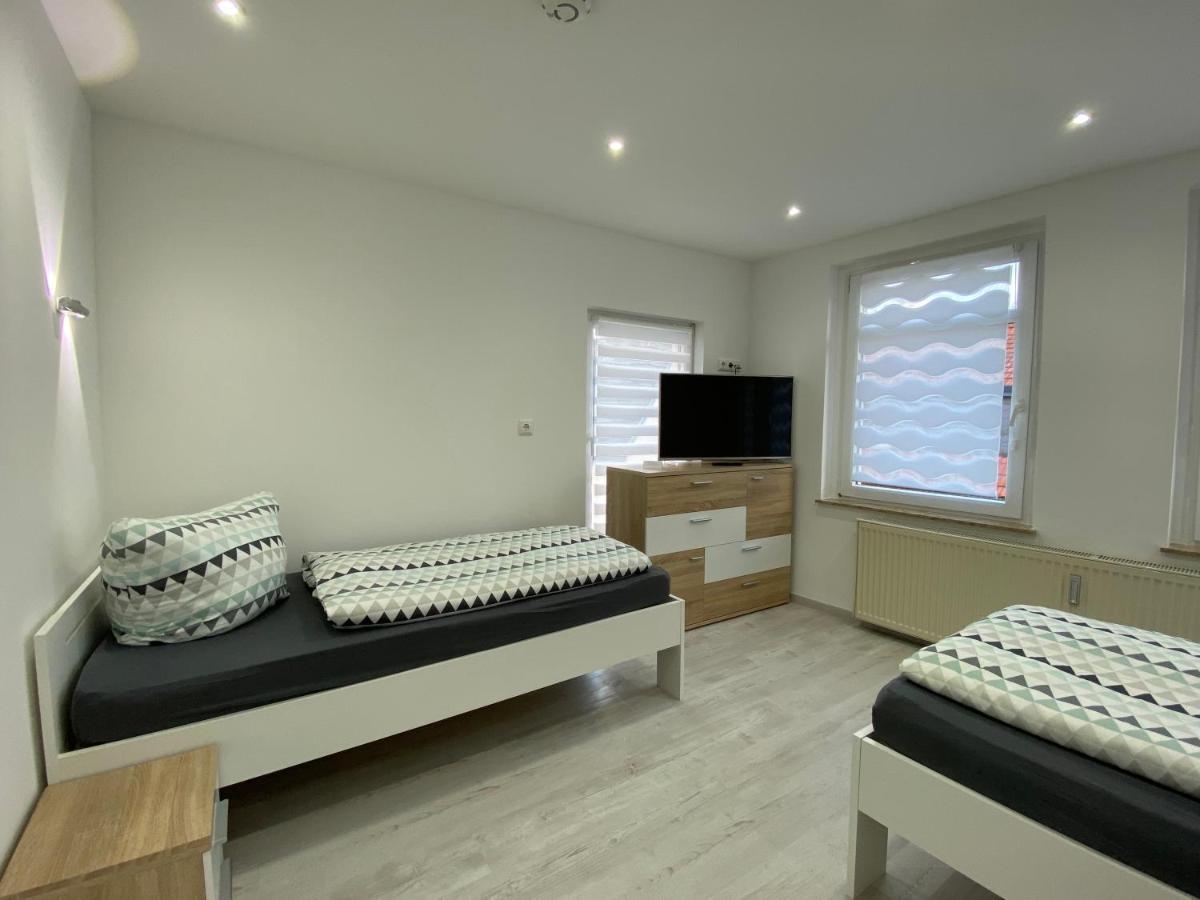Ferienwohnung H&M Immobilien Hettstedt Bagian luar foto
