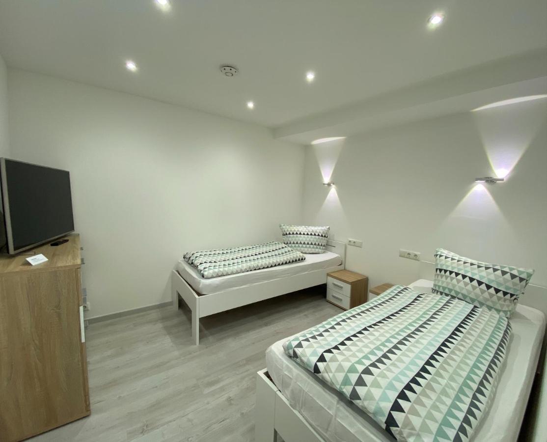 Ferienwohnung H&M Immobilien Hettstedt Bagian luar foto
